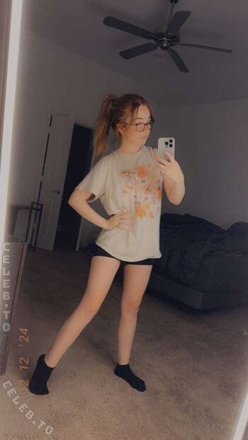 🔥 Lyssaurora page leaked private photo uncensored full