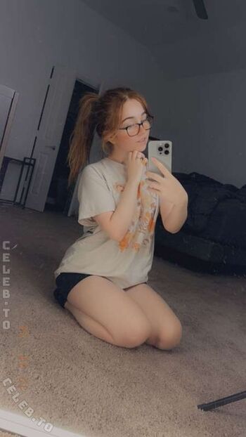 🔥 Lyssaurora page leaked private photo uncensored full