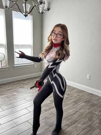 🔥 Lyssaurora leaked private photo uncensored full