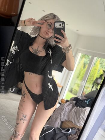 🔥 Macezayuri  page leaked private photo uncensored full