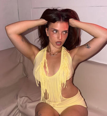 🔥 Mae muller leaked private photo uncensored full