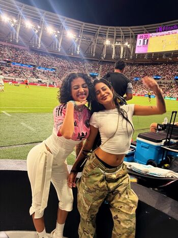 🔥 Malu trevejo  page leaked private photo uncensored full