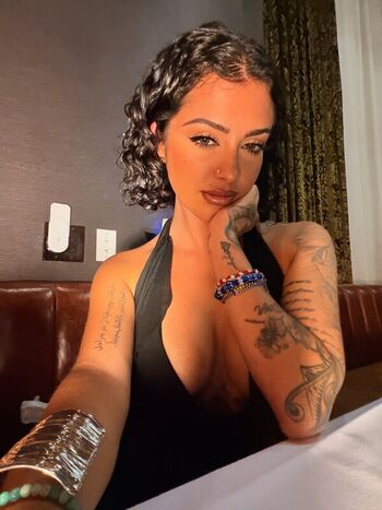 🔥 Malu trevejo  page leaked private photo uncensored full