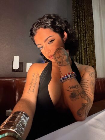 🔥 Malu trevejo  page leaked private photo uncensored full