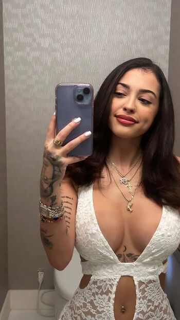 🔥 Malu trevejo  page leaked private photo uncensored full