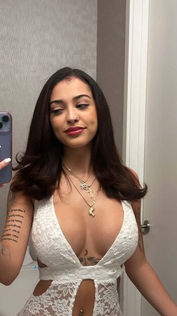🔥 Malu trevejo  page leaked private photo uncensored full