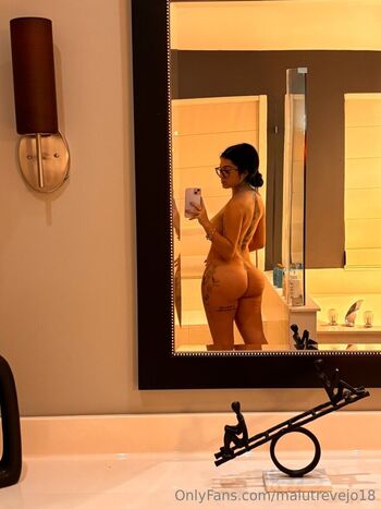 🔥 Malu trevejo  page leaked private photo uncensored full