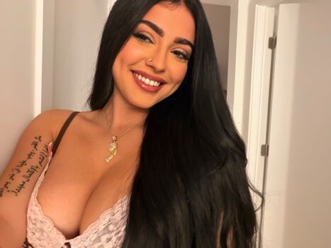 🔥 Malu trevejo  page leaked private photo uncensored full