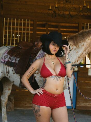 🔥 Malu trevejo  page leaked private photo uncensored full