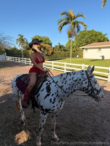 🔥 Malu trevejo  page leaked private photo uncensored full