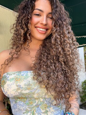 🔥 Malu trevejo  page leaked private photo uncensored full