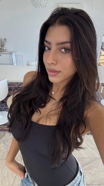 🔥 Maryamazinani leaked private photo uncensored full