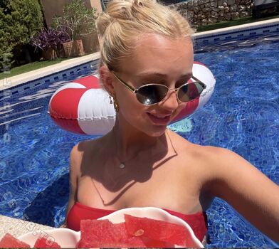 🔥 Mavie noelle leaked private photo uncensored full