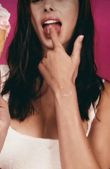 🔥 Meika woollard page leaked private photo uncensored full