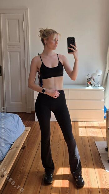 🔥 Merleperle leaked private photo uncensored full
