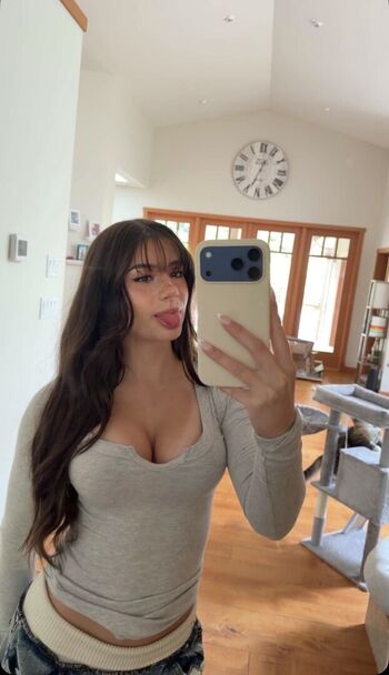 🔥 Mikayla campinos  page leaked private photo uncensored full