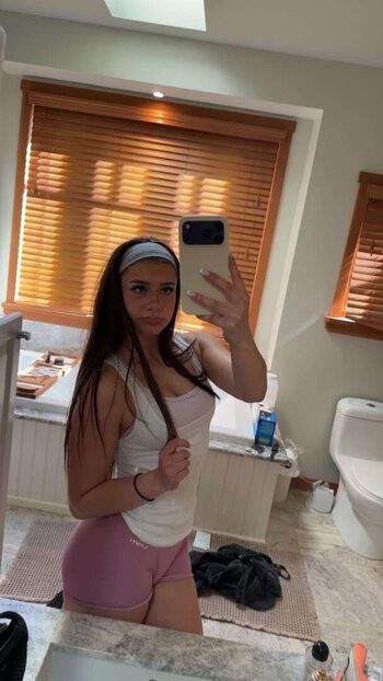 🔥 Mikayla campinos  page leaked private photo uncensored full