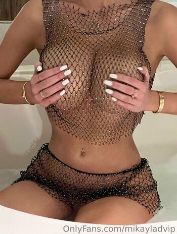 🔥 Mikayladvip  page leaked private photo uncensored full