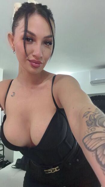 🔥 Milagros solodujin page leaked private photo uncensored full