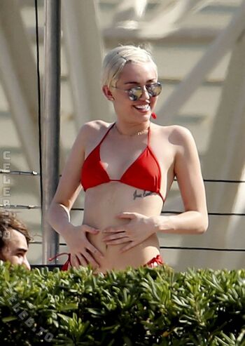 🔥 Miley cyrus page leaked private photo uncensored full