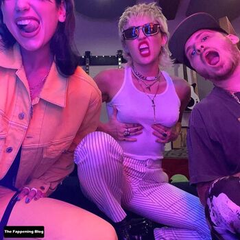 🔥 Miley cyrus page leaked private photo uncensored full
