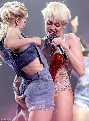 🔥 Miley cyrus page leaked private photo uncensored full