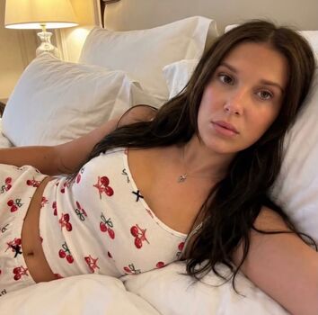 🔥 Millie bobby brown page leaked private photo uncensored full