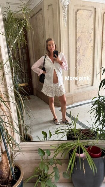 🔥 Molly baz leaked private photo uncensored full