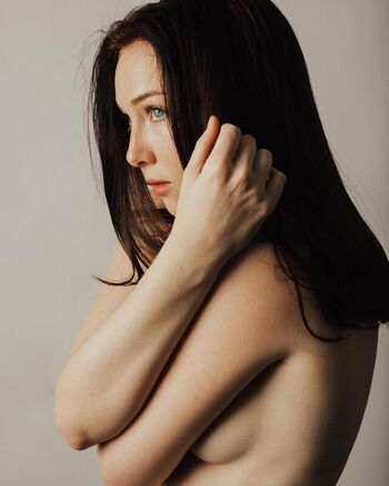 🔥 Molly quinn page leaked private photo uncensored full
