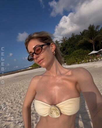 🔥 Mrs bella leaked private photo uncensored full