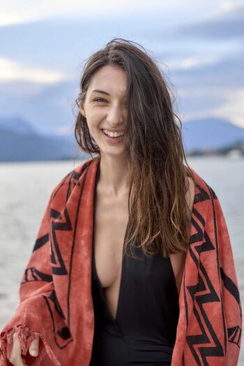 🔥 Myriem boukadida leaked private photo uncensored full