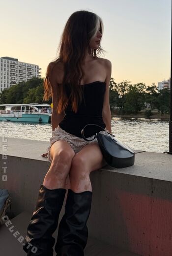 🔥 Nadinebreaty leaked private photo uncensored full