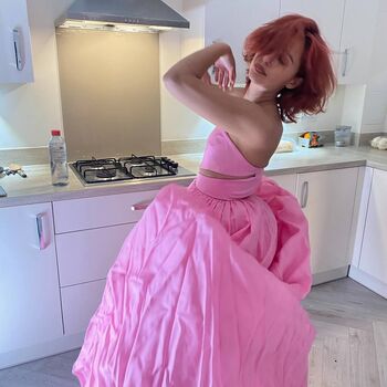 🔥 Naomi scott page leaked private photo uncensored full