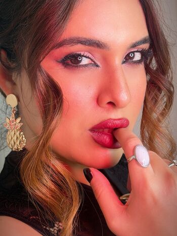 🔥 Nehhaa malik  page leaked private photo uncensored full