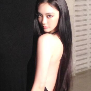 🔥 Ningning aespa leaked private photo uncensored full