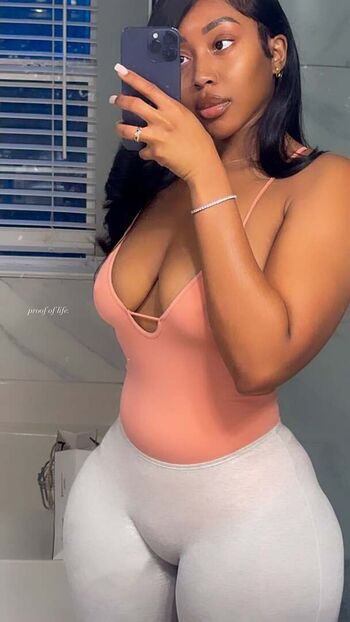 🔥 Nneka leaked private photo uncensored full