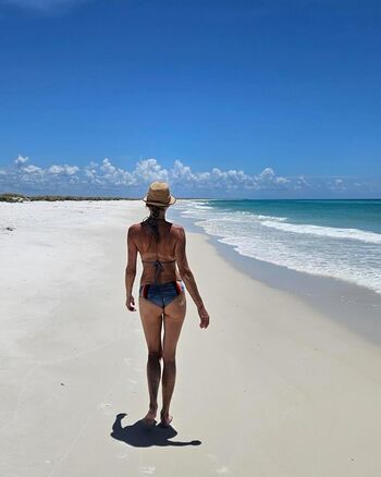 🔥 Officialtriciahelfer leaked private photo uncensored full