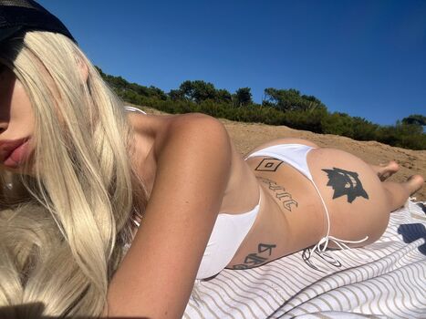 🔥 Plugsita leaked private photo uncensored full