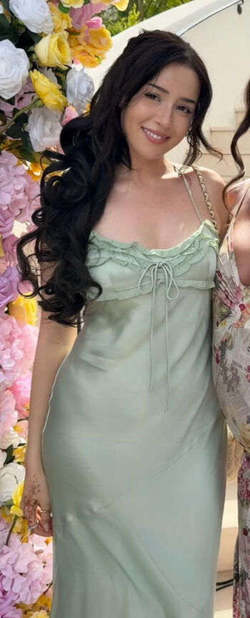 🔥 Pokimane  page leaked private photo uncensored full