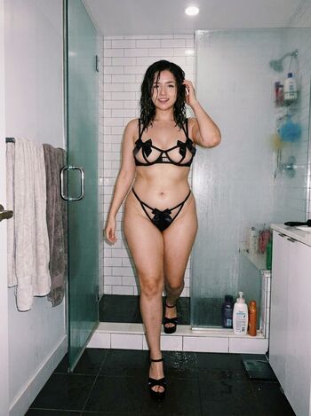 🔥 Pokimane  page leaked private photo uncensored full