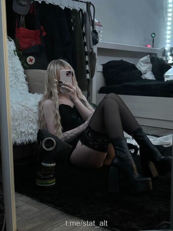 🔥 Prettylyriqq leaked private photo uncensored full