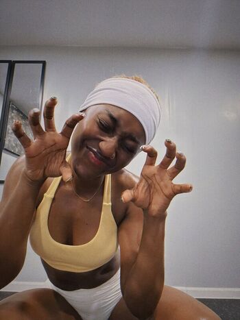 🔥 Queen aminata leaked private photo uncensored full