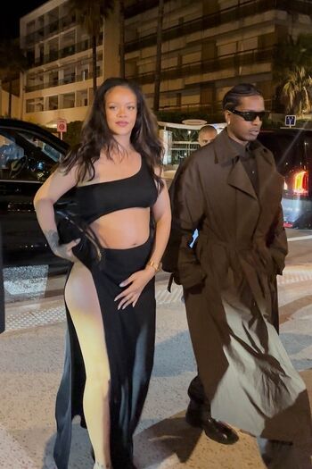 🔥 Rihanna leaked private photo uncensored full