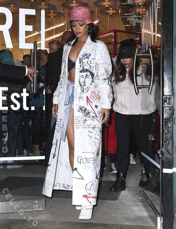 🔥 Rihanna  page leaked private photo uncensored full