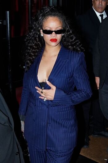 🔥 Rihanna  page leaked private photo uncensored full