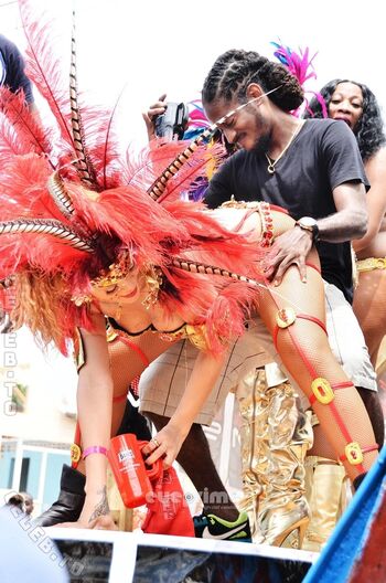 🔥 Rihanna  page leaked private photo uncensored full