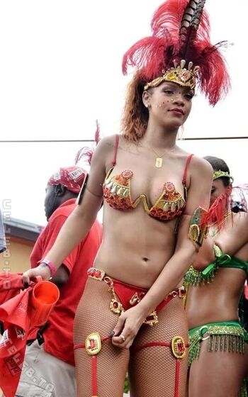 🔥 Rihanna  page leaked private photo uncensored full