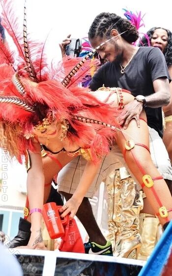 🔥 Rihanna  page leaked private photo uncensored full
