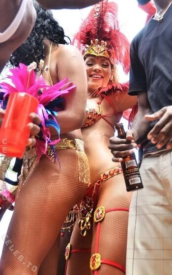 🔥 Rihanna  page leaked private photo uncensored full