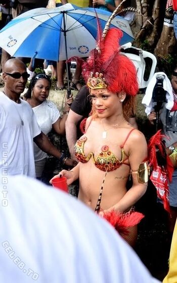 🔥 Rihanna  page leaked private photo uncensored full